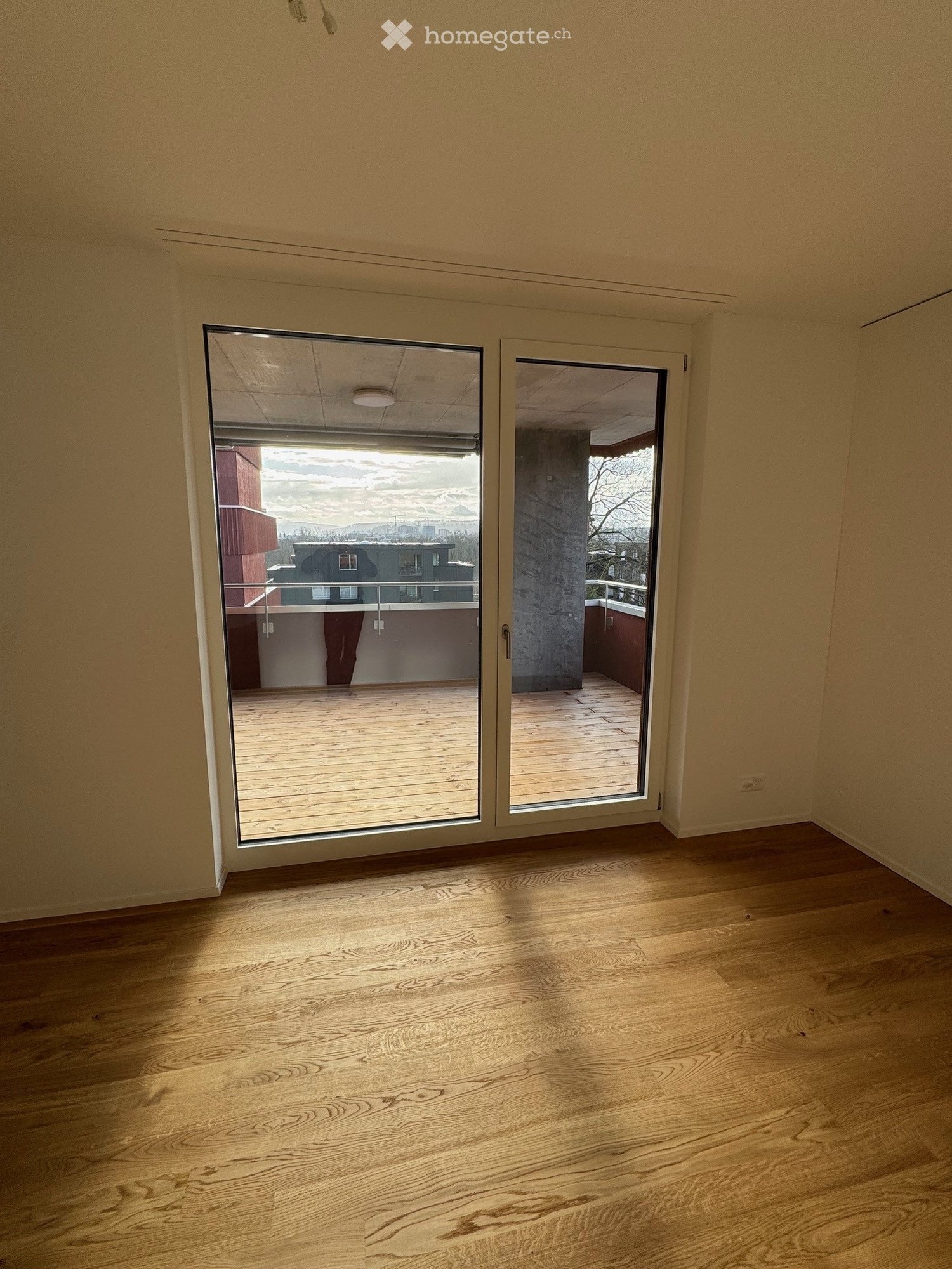 Hoch am Hang - mit bestem Blick Richtung Aarau - Bild 6