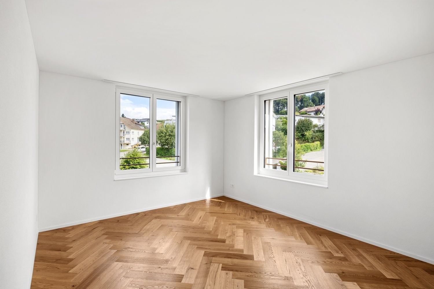 Hochmoderne 3.5-Zimmerwohnung mit Balkon - Zimmer