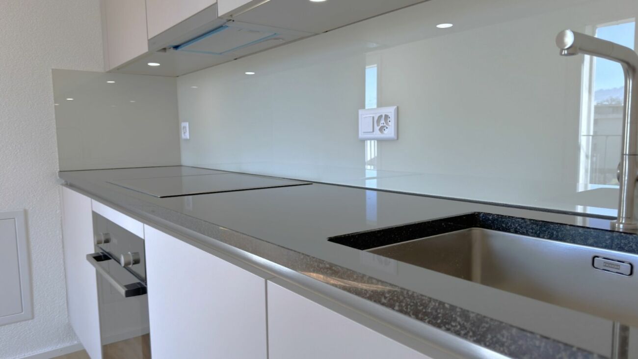 Moderne Douplex Wohnung mit herrlicher Aussicht in Rapperswil zu vermieten - Bild 10