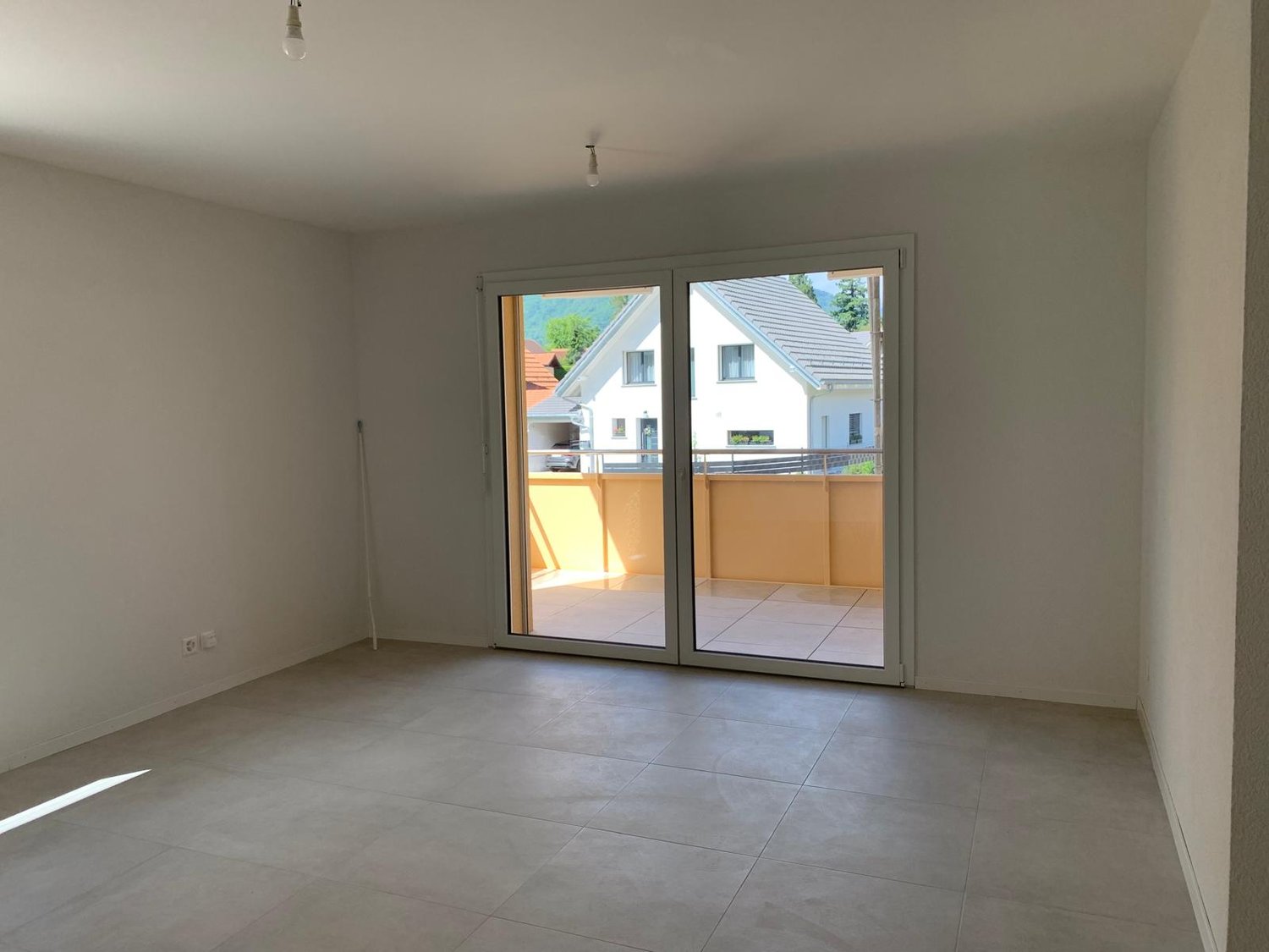 Bex : à louer magnifique appartement de 3.5 pièces lumineux avec balcon - Bild 5