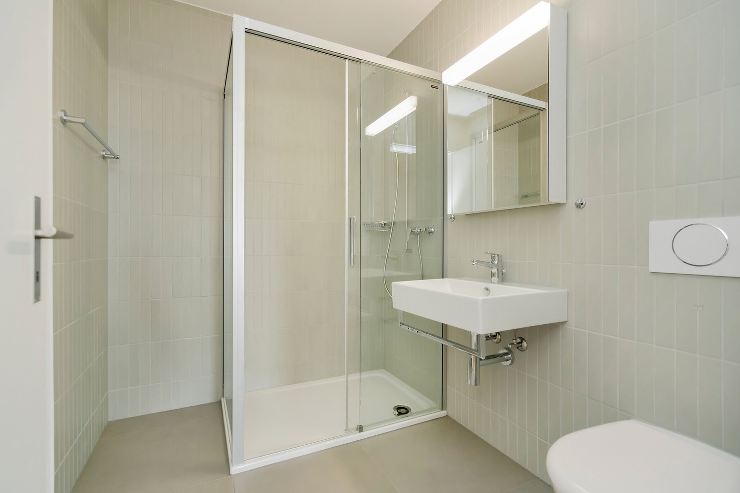 Aussergewöhnlicher Wohnkomfort vereint mit bevorzugter Lage - 240730_152718_DRM1381