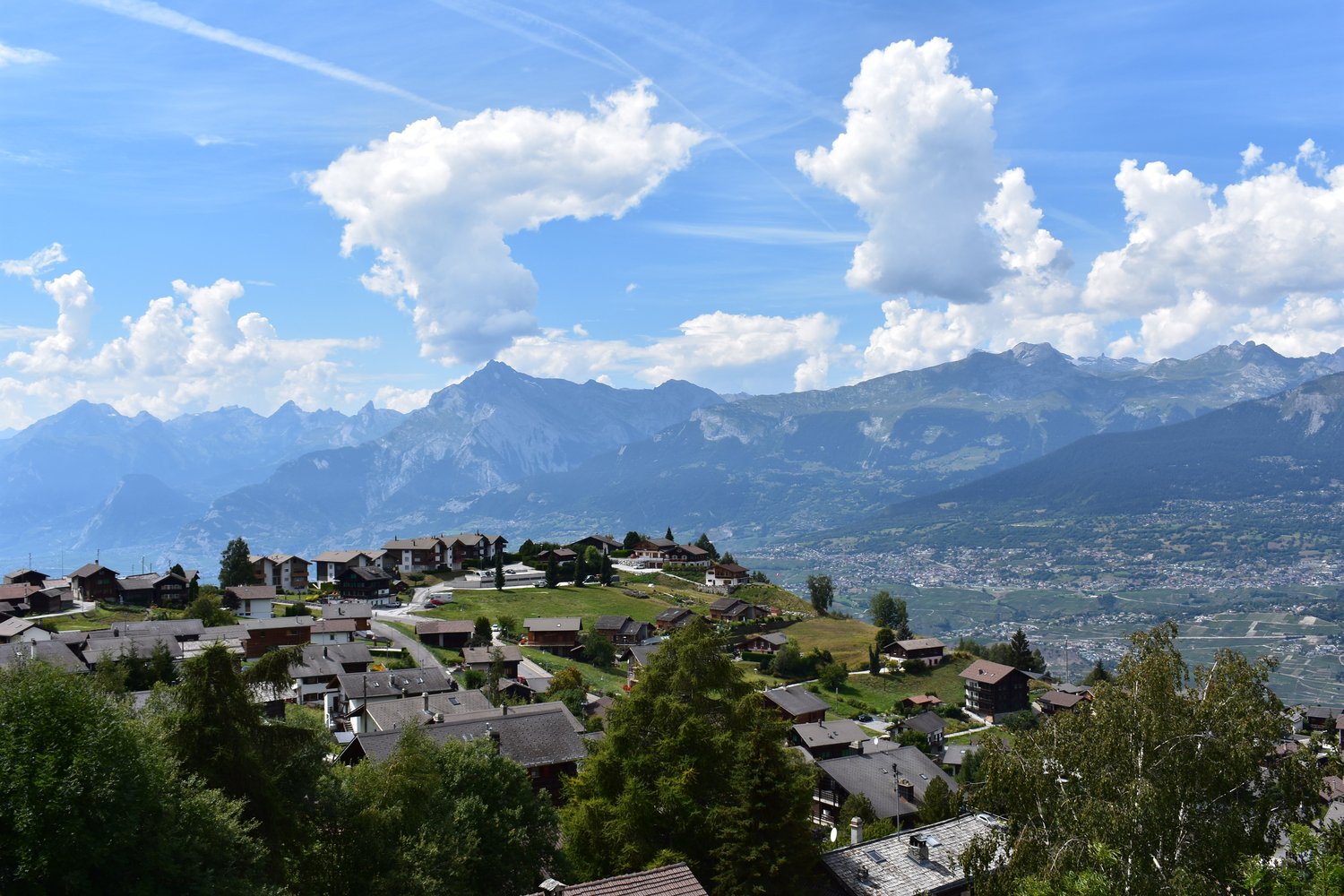 A louer pour une année - Magnifique duplex avec vue imprenable à Nax - Bild 3