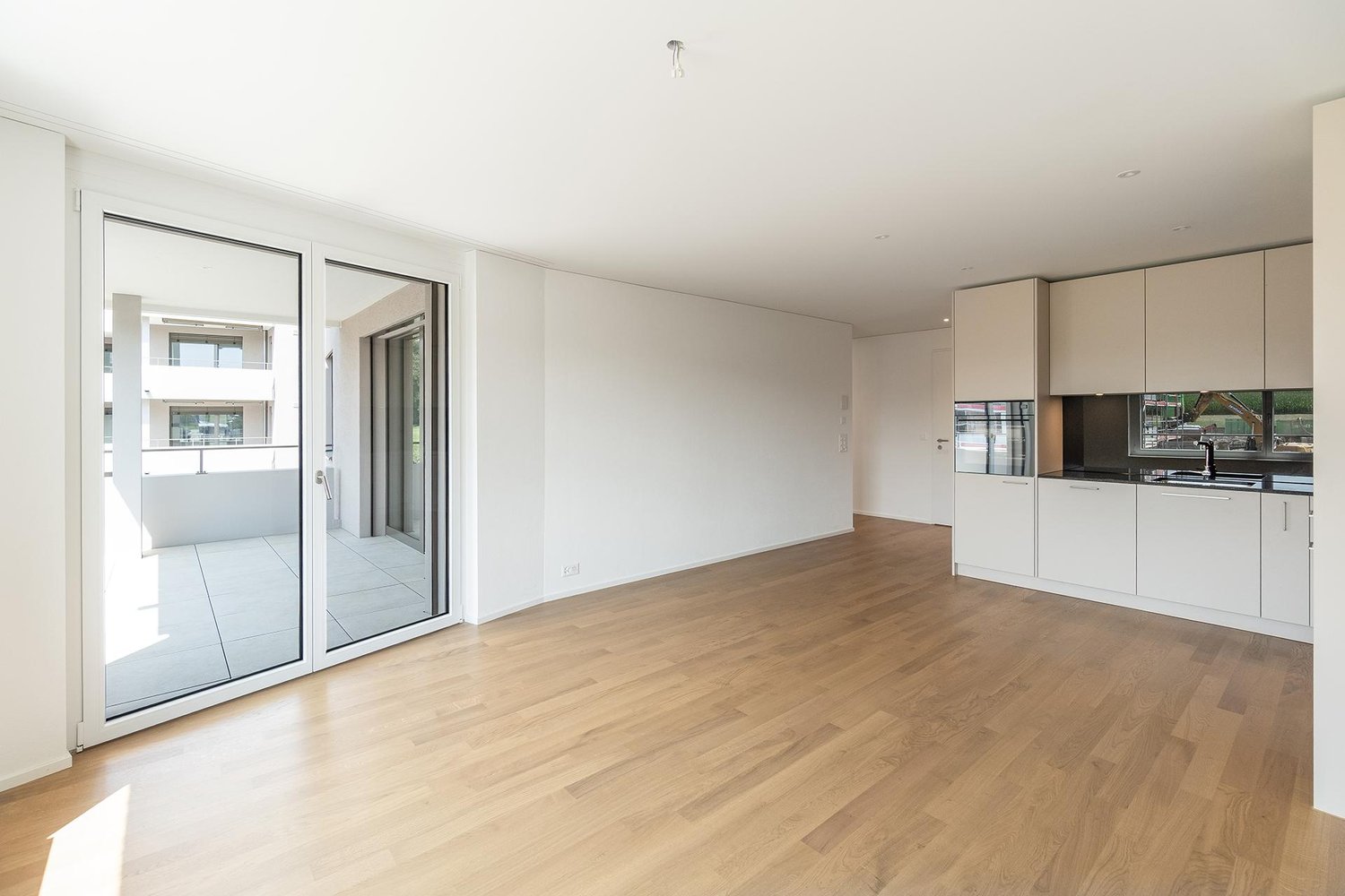 Erstbezug in stilvolle Dachwohnung - mattenpark.ch - Bild 4