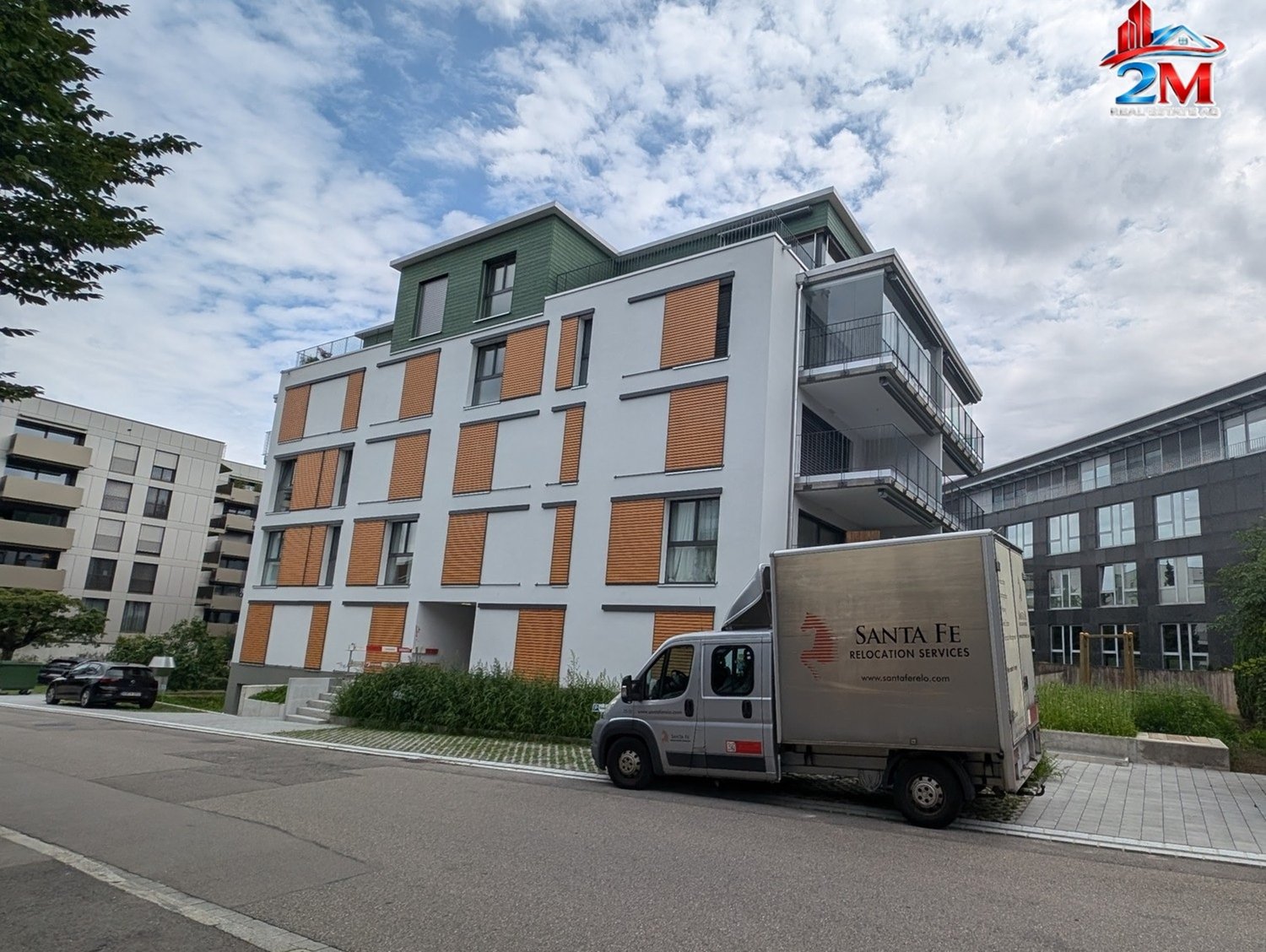 Moderne und ruhige 2,5-Zimmer-Wohnung im Zentrum von Kloten - Bild 1