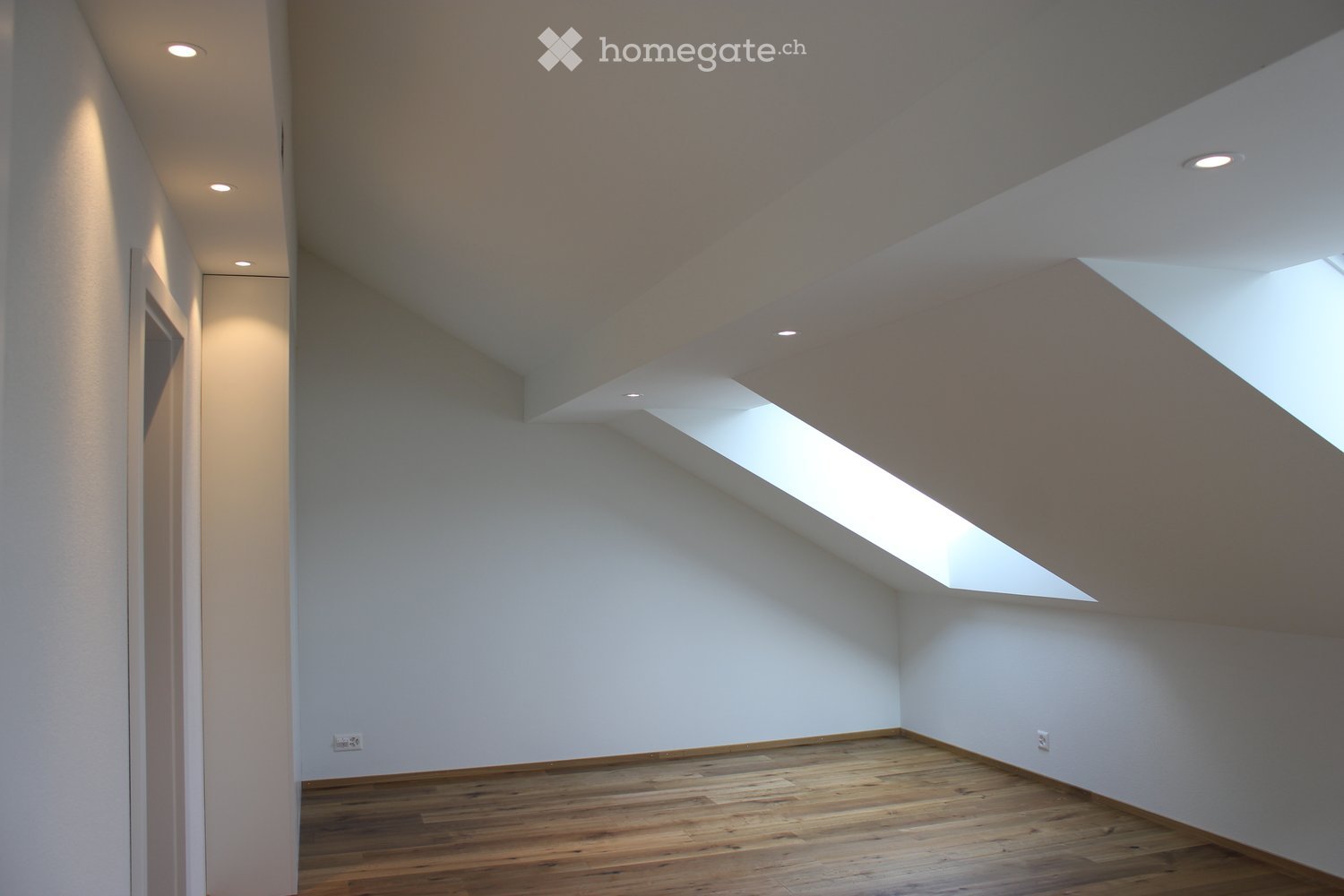 Erstvermietung Dachwohnung zentral gelegen - Bild 4