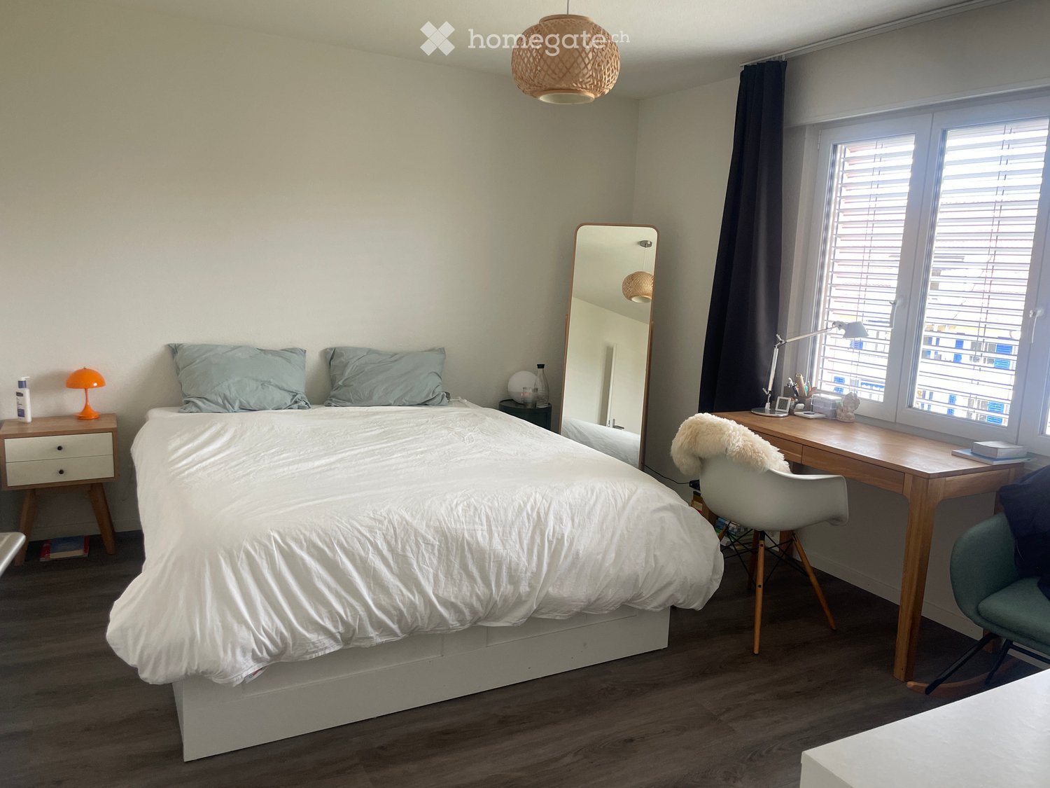 Moderne 2-Zimmer-Neubau-Wohnung mit Balkon und Seeblick in Thalwil - Bild 2