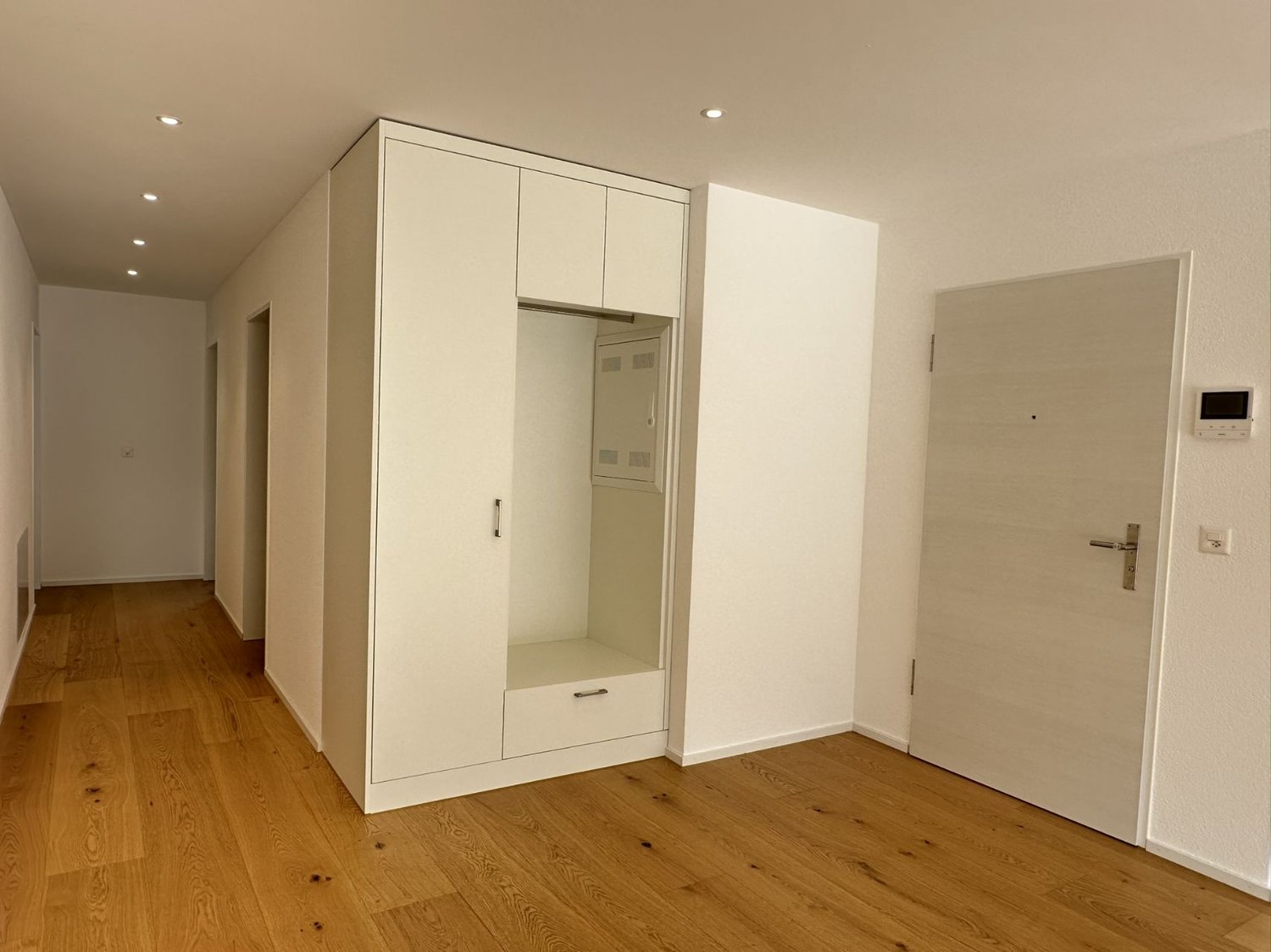 Luxus neu definiert – Attikawohnung mit Grosszügigkeit und Weitblick! - Bild 8