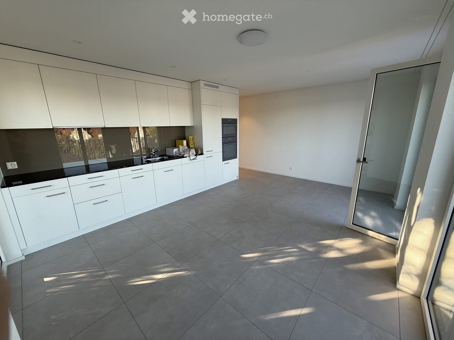 Modern 2.5-Room Apartment in Brand New Building - Luzern - Bild 3