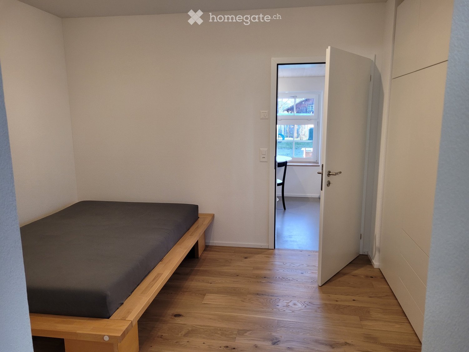 Moderne 1.5-Zimmer-Wohnung in ruhiger Lage in Oberillnau - Bild 6