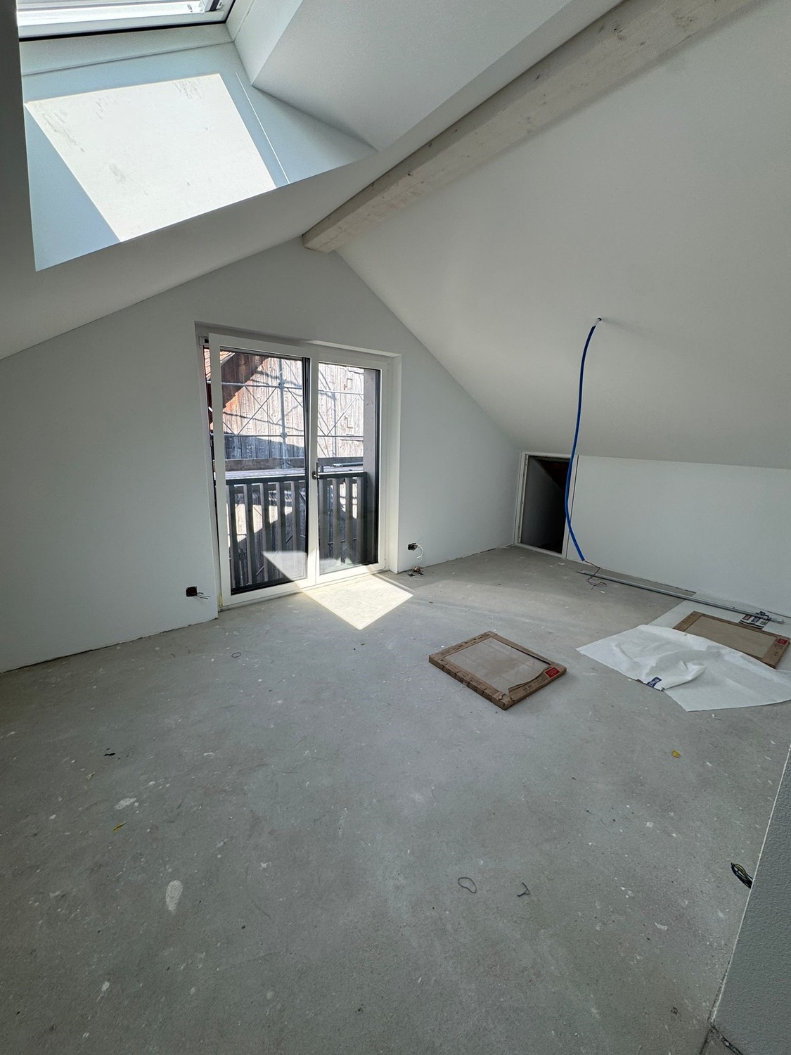 Stilvoll wohnen im Herzen von Hünikon - Zimmer