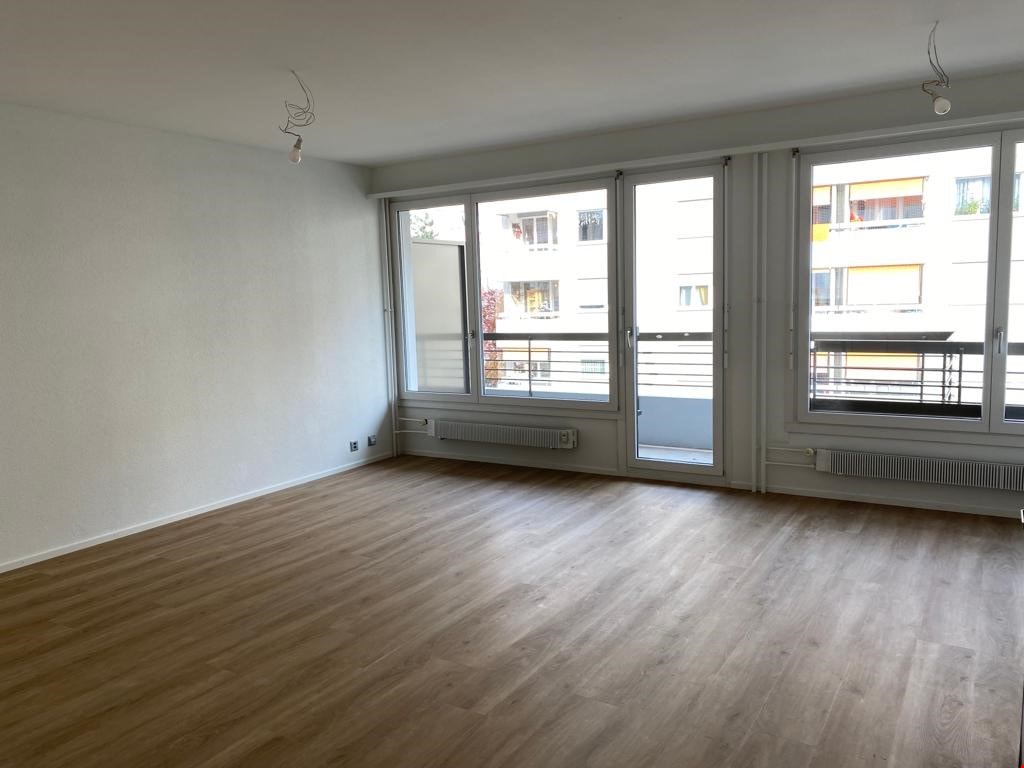 Neu sanierte Wohnung mit Aussicht - Bild 2