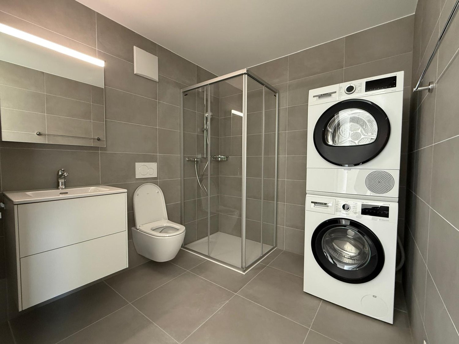 Appartement moderne de 3.5 pièces avec balcon et belle vue à Conthey - Bild 8