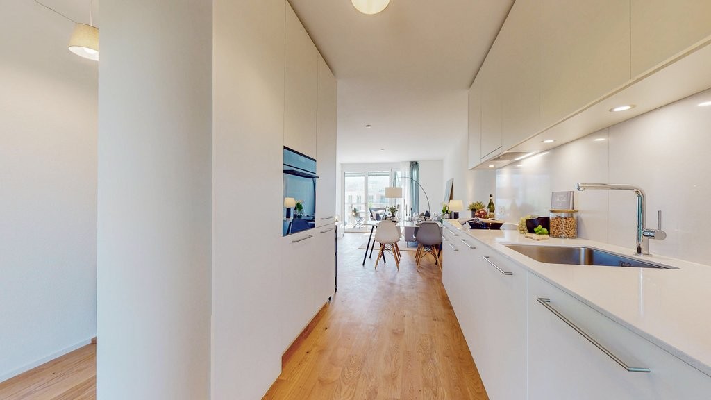 Wohnen auf dem alten Läckerlihuus-Areal - 3.5-Zi-Whg-Muenchenstein-Kueche-1.jpg