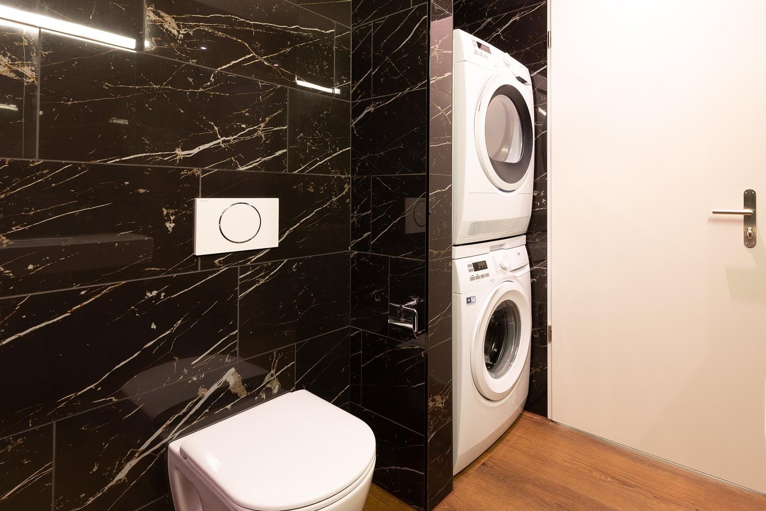 Moderne Minergie-Wohnung in Seenähe mit Balkon & Smart-Home - Bild 12