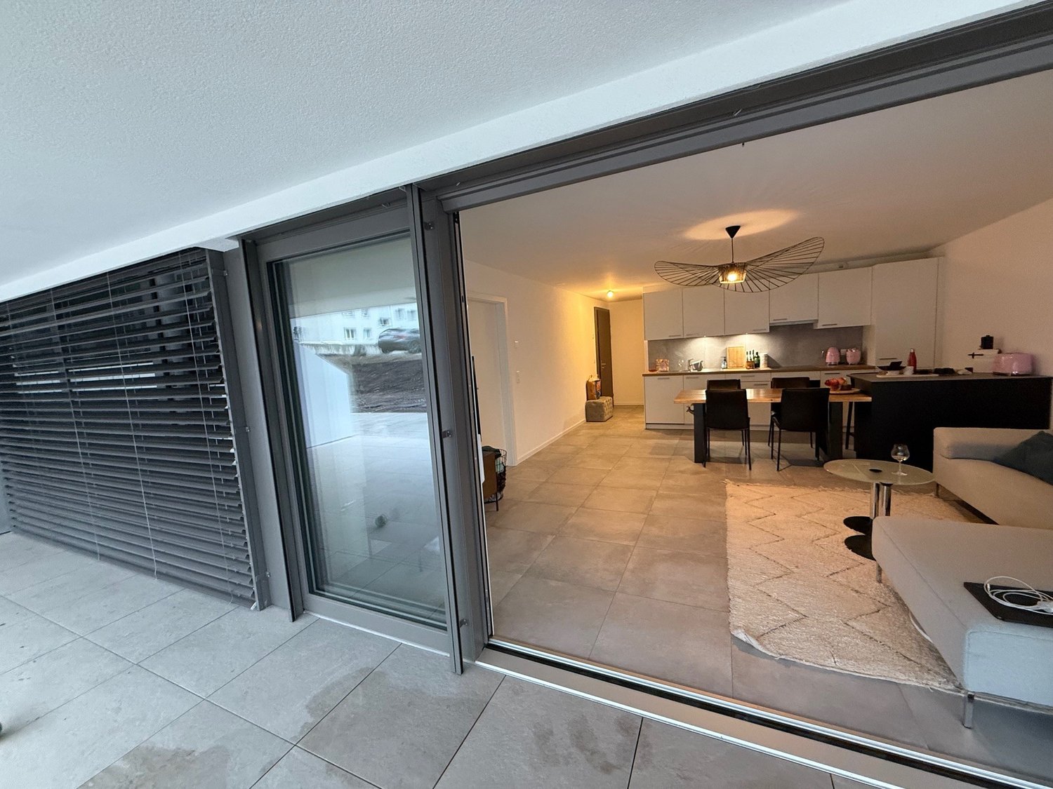 Magnifique appartement moderne de 2.5 pièces avec grande terrasse à Vouvry - Bild 4