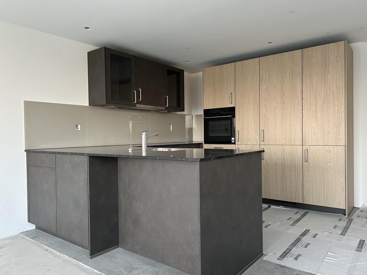 Erstvermietung: Exklusive 4.5-Zimmer-Neubauwohnung mit Balkon, Weitsicht und naturnaher Lage - Bild 5