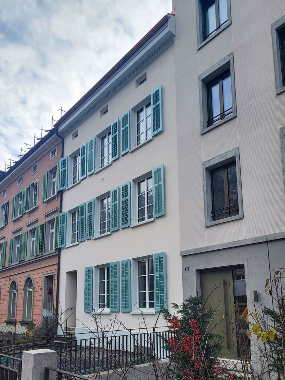 Modern Wohnen im Stadtzentrum von Glarus - Bild 1
