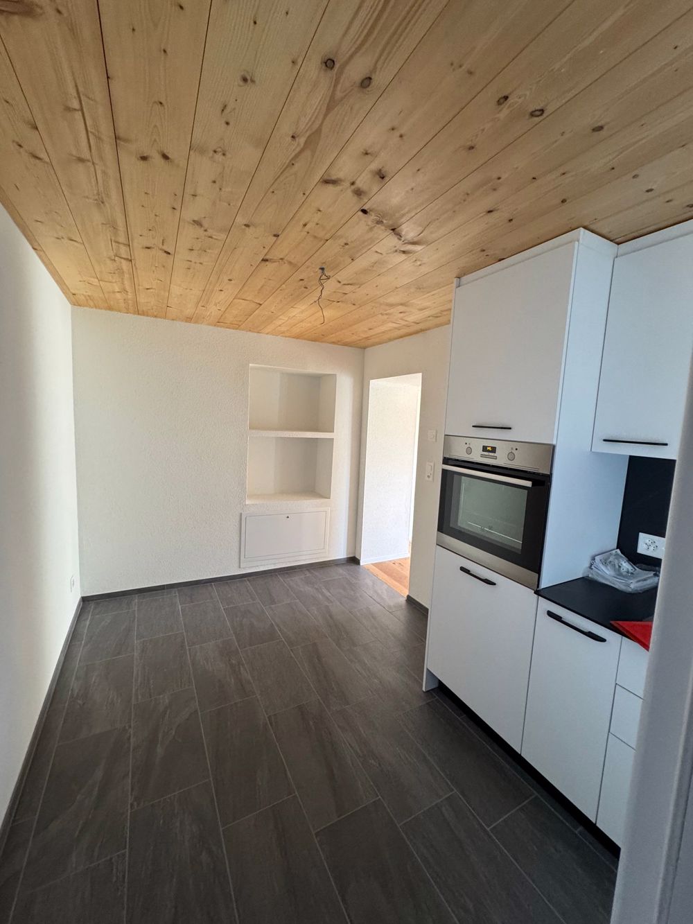 2.5 Zimmer-Wohnung mit Terrasse - Bild 5