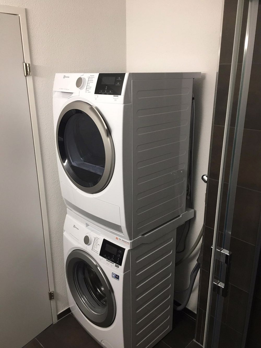 Attraktive 2.5-Zimmer-Wohnung in Neuhausen! - Bild 8