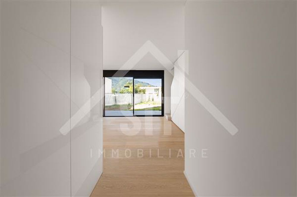 Caslano: Casa a schiera 3.5 locali - Interno