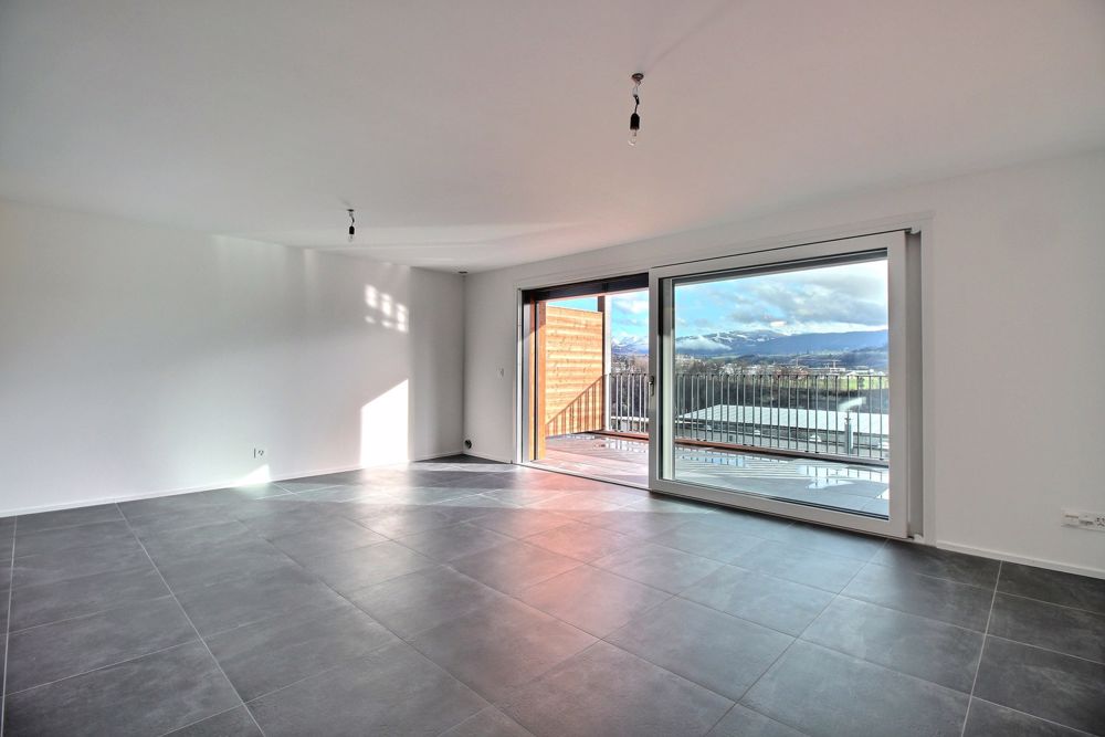 3 appartements d'exception neufs disponible de suite ! - Séjour