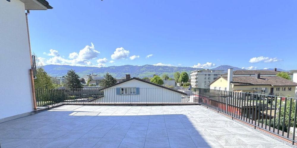 Erstbezug nach Totalsanierung moderne 1.0 Wohnungen mit Private Terrasse, Bergsicht und viel Komfort in Rapperswil - Bild 2