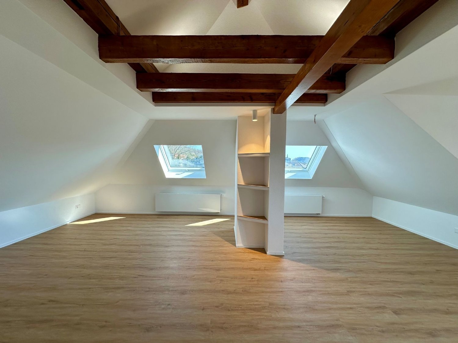 Erstbezug 2.5-Zimmerwohnungn an zentraler Lage zu vermieten! - Bild 2