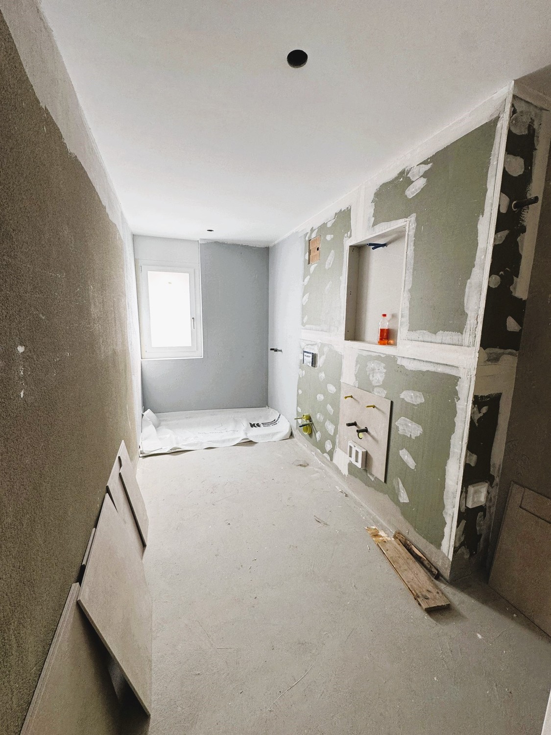 Stilvoll wohnen im Herzen von Hünikon - Badezimmer