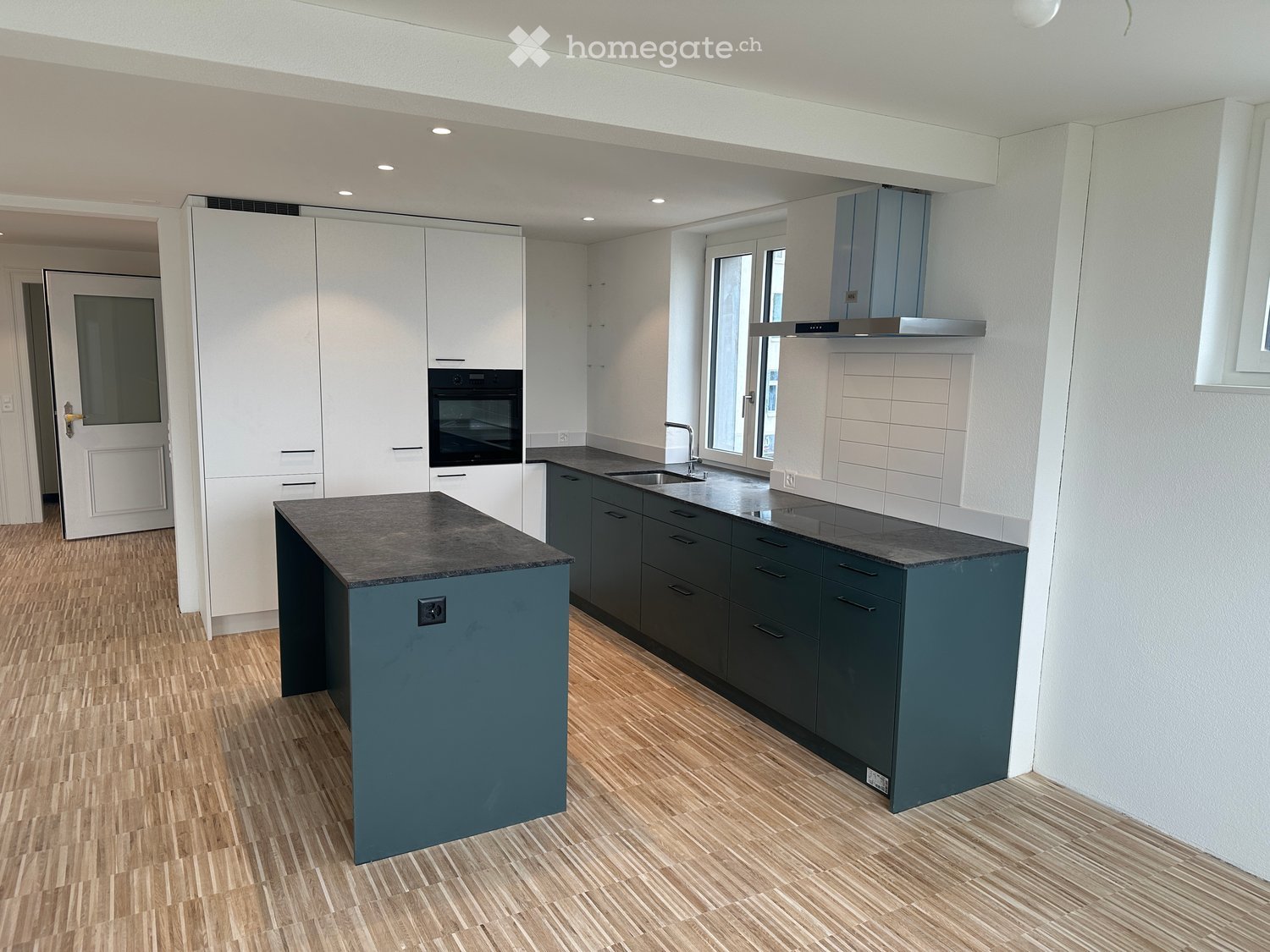 Erstvermietung nach umfassender Sanierung - Bild 2