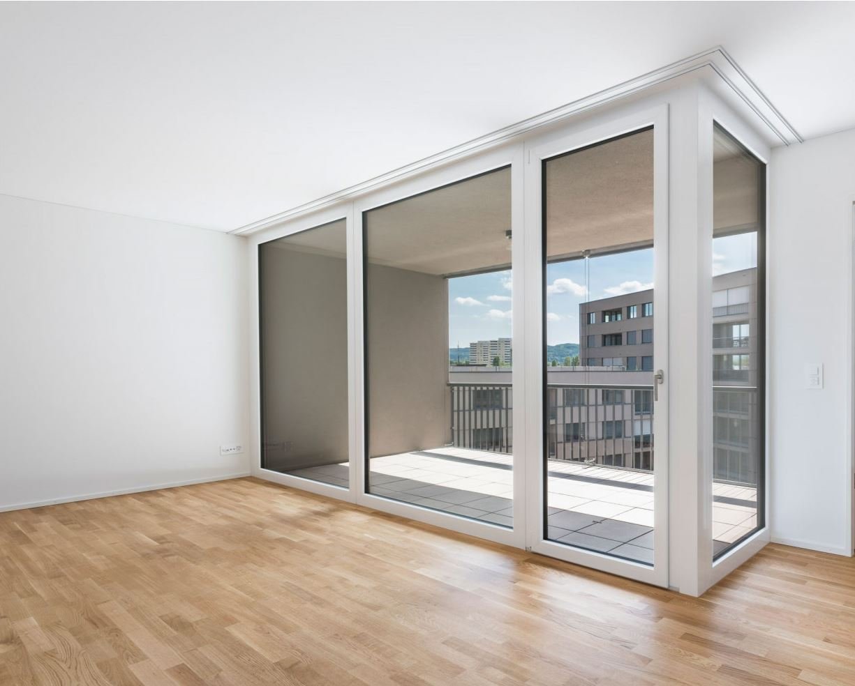 Wohlfühloase mit Loggia im lebendigen Quartier Baleo Erlenmatt - Wohnzimmer