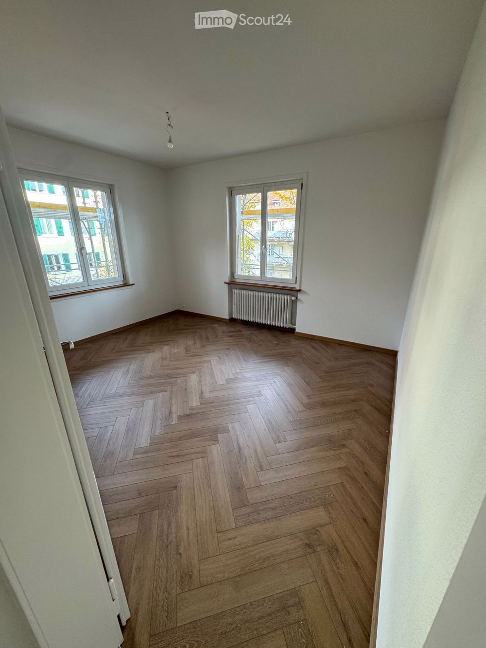 Komplett neu sanierte 4.5 Zimmerwohnung an bester Lage in Wabern - Bild 6