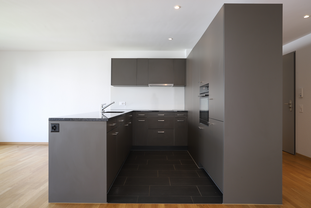 4.5-Zimmer-Wohnung im 3. Obergeschoss Ruhige Lage mit grossem Balkon - IMG_6704.JPG