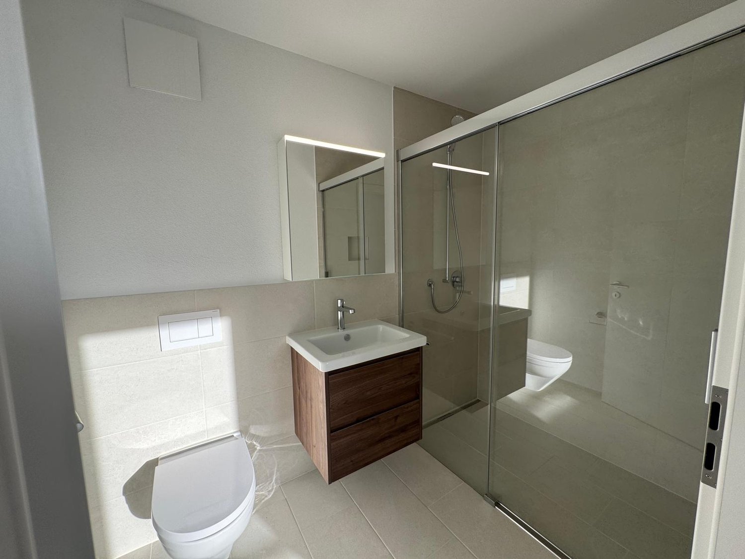 1-Zimmerwohnung im Grünen mit modernem Innenausbau - Bild 8