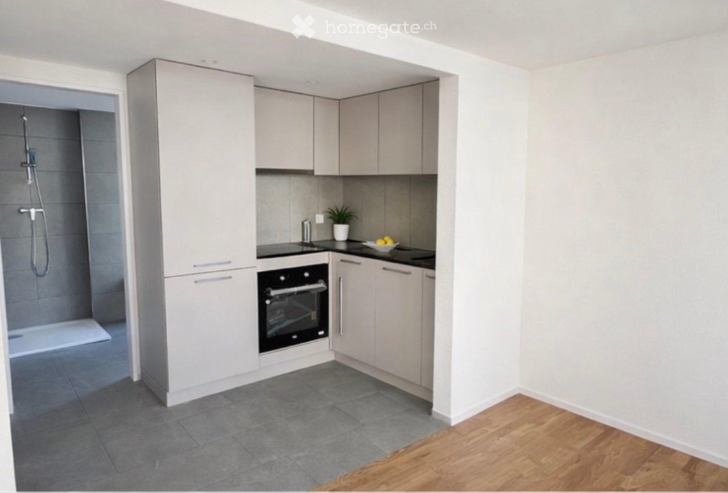 Moderne 2.5-Zimmer-Wohnung in Romanshorn - frisch renoviert - Bild 2