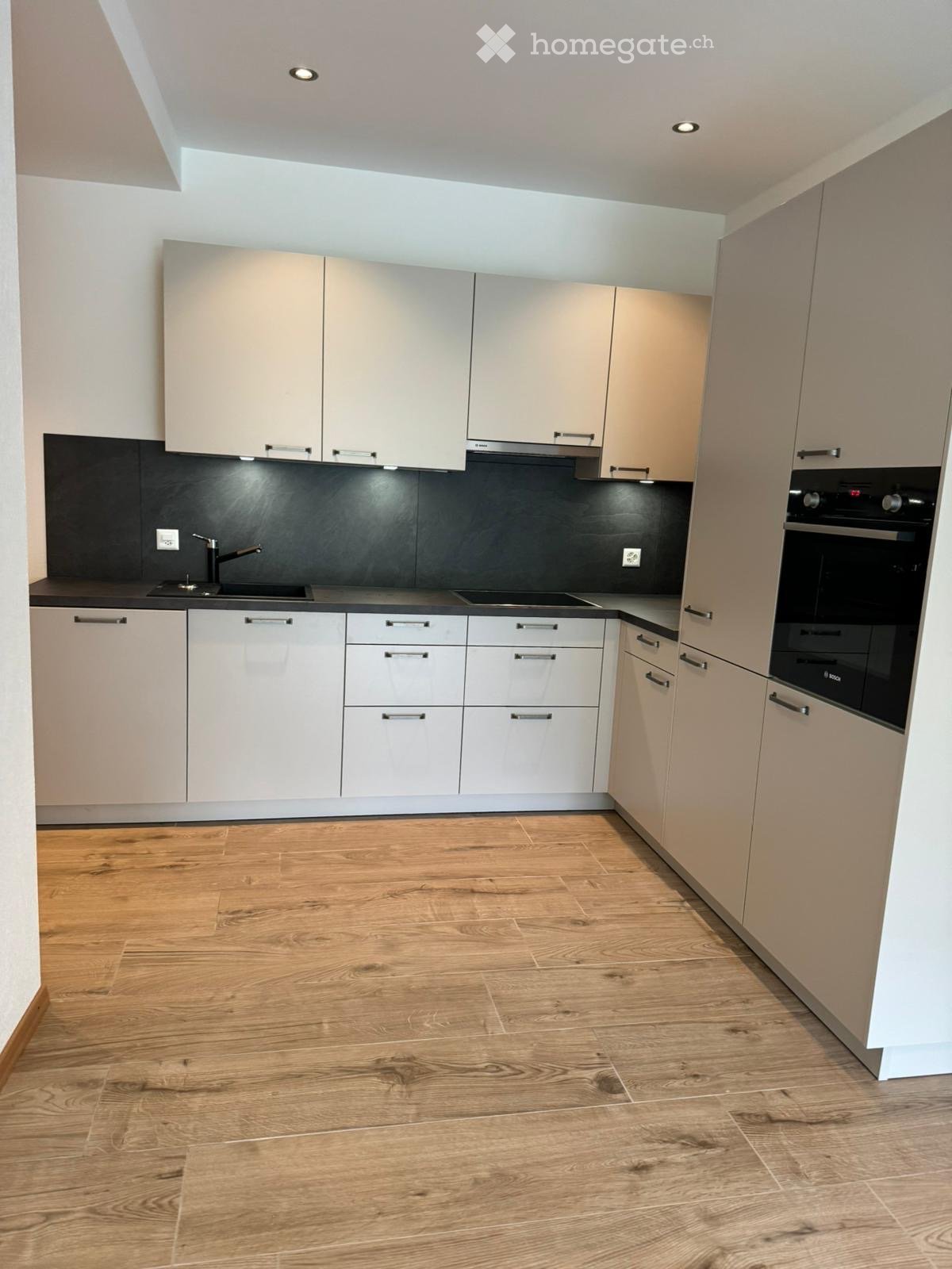 2.5 Zimmer an perfekter Lage - Bild 4