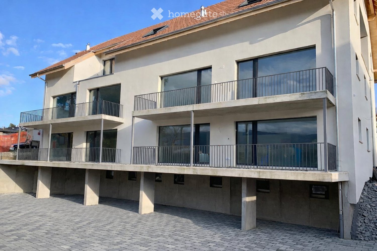 Erstvermietung: 4.5 Zimmerwohnung 120m2 EG (ab 01.05.2026) - Bild 2