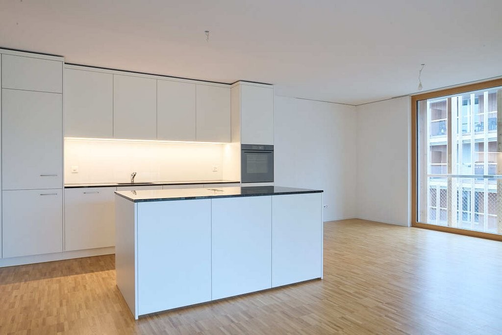 Familienfreundliche Neubauwohnung an zentraler Lage in Frauenfeld - 20102.03.0302_Kueche_3.JPG_P013853042.JPG