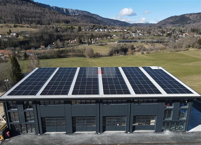 ZU VERMIETEN – Neue Räumlichkeiten von ca. 1 000 m² - Bild 1