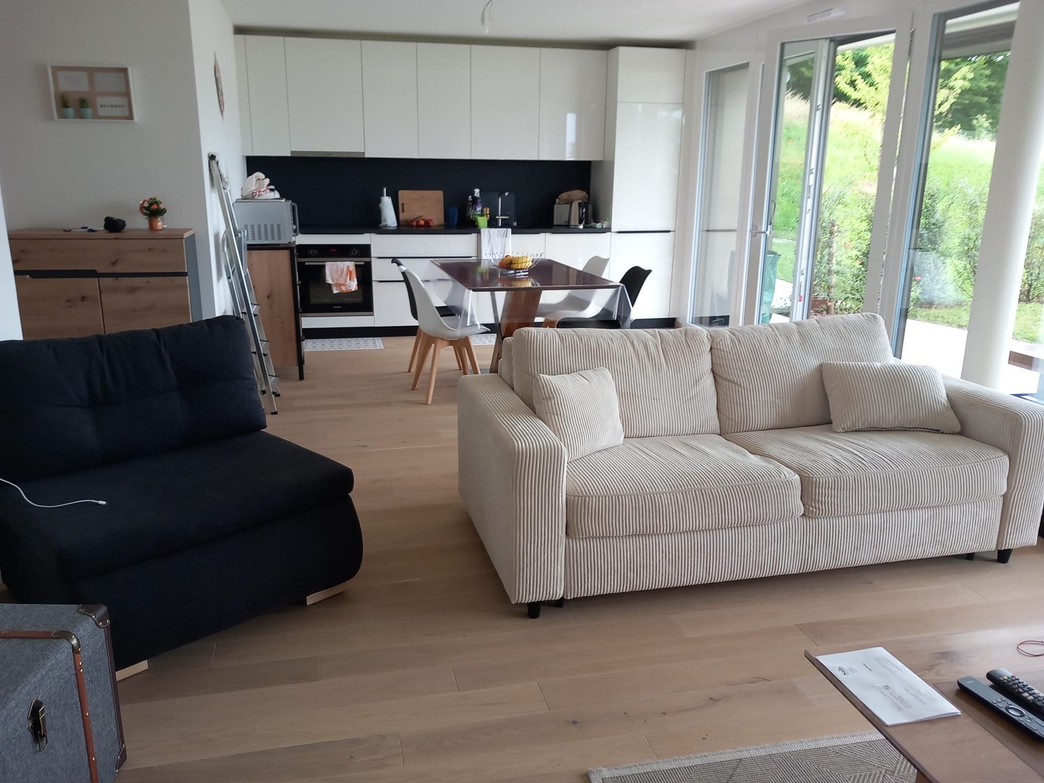 La Tour-de-Peilz – Studio lumineux 45m² avec jardin privatif et terrasse - Bild 2