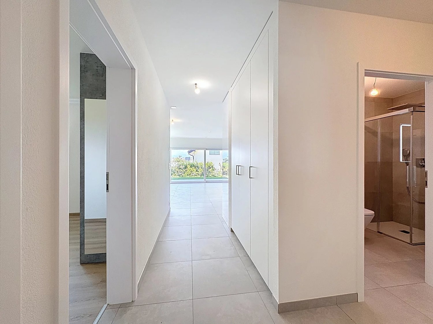 Geräumige 3.5-Zimmer-Wohnung im Erdgeschoss, neu - Bild 10