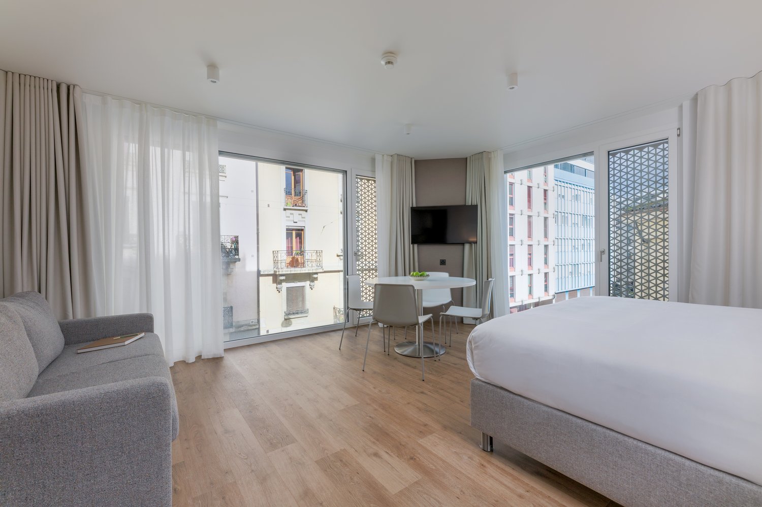 Base XL+ - Genève - Bild 2