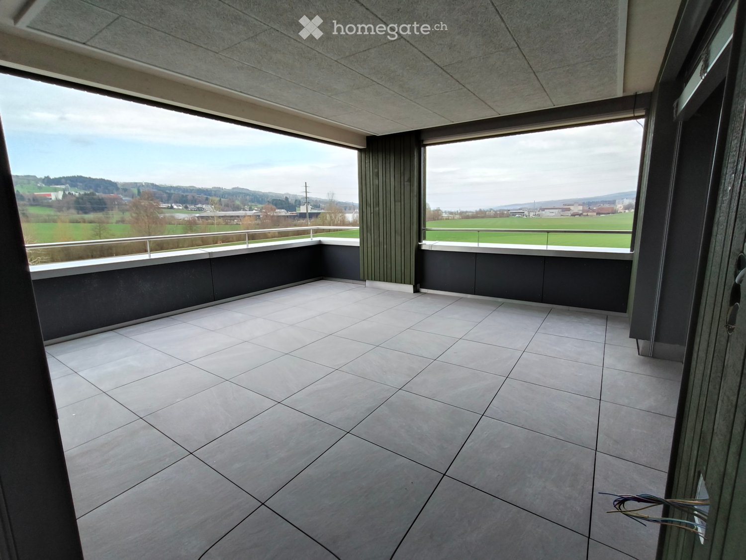 Moderne 3.5-Zimmer-Neubau-Wohnung mit Panoramablick in Hochdorf - Bild 9