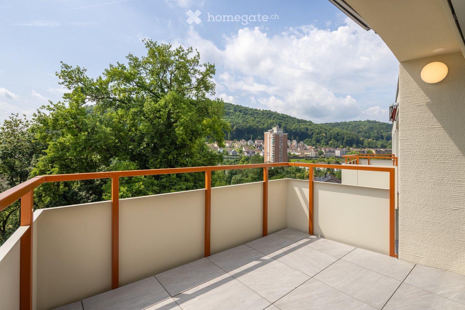 Moderne 2.5 Zimmerwohnung in privilegierter Lage oberhalb der Limmat - Bild 10