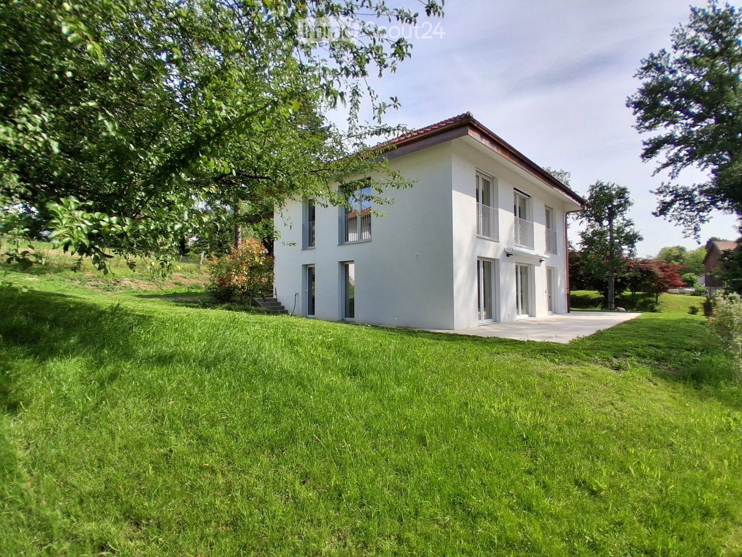 Einfamilienhaus mit privatem Garten in Morrens - Bild 1