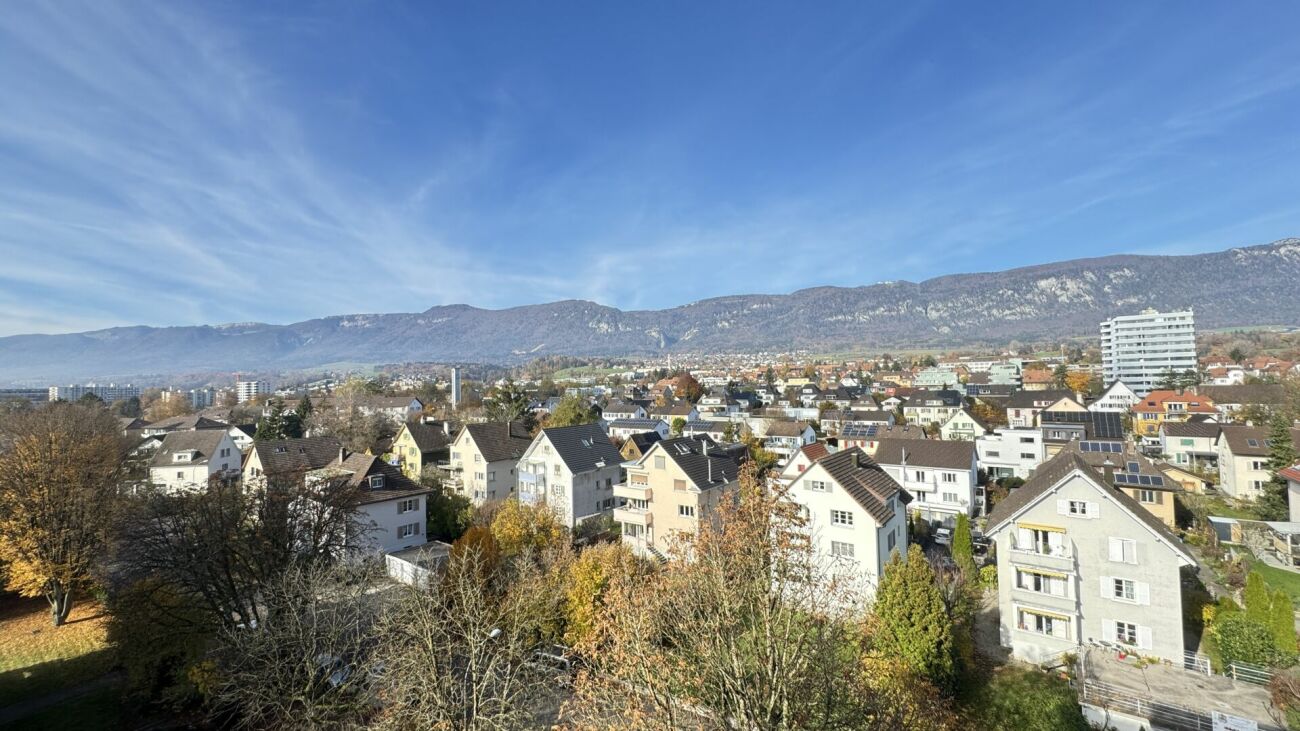 ERSTBEZUG 4.5-Zimmer-Wohnung 140 m2 - totalsaniert - 3 Balkone - ruhige Lage in Solothurn - Bild 11