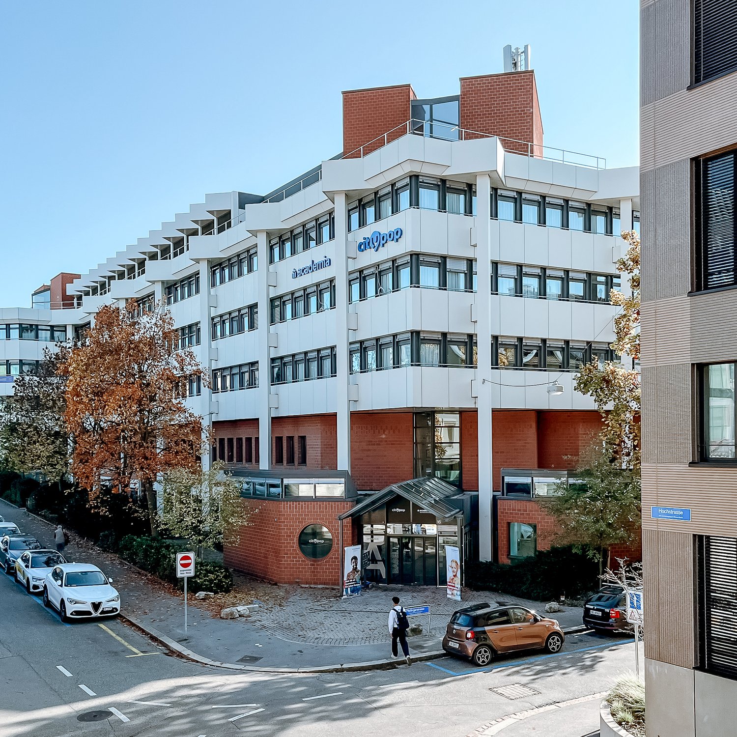 City Pop - Studio Apartments in Basel, next to the train station - Bild 2