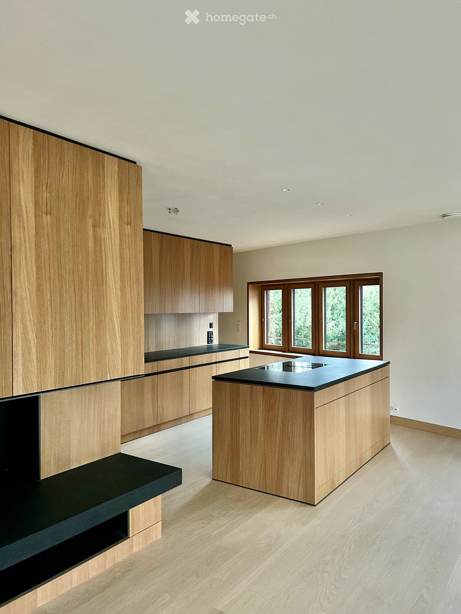 Das Besondere: Aussergewöhnliche Luxuswohnung mit privatem Liftzugang und exklusiver Dachterrasse - Bild 1