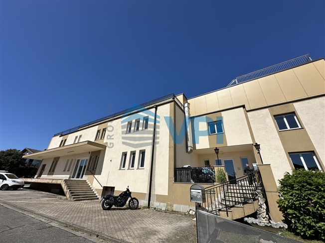 Gland-Neubau-Platte teilbar im 2. Stock - Bild 2