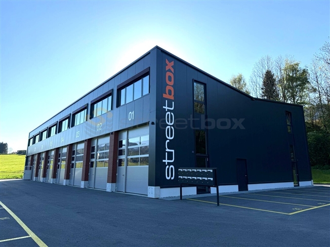 Nouvelle construction - Streetbox 95m2 - 1er loyer offert ! - Bild 1