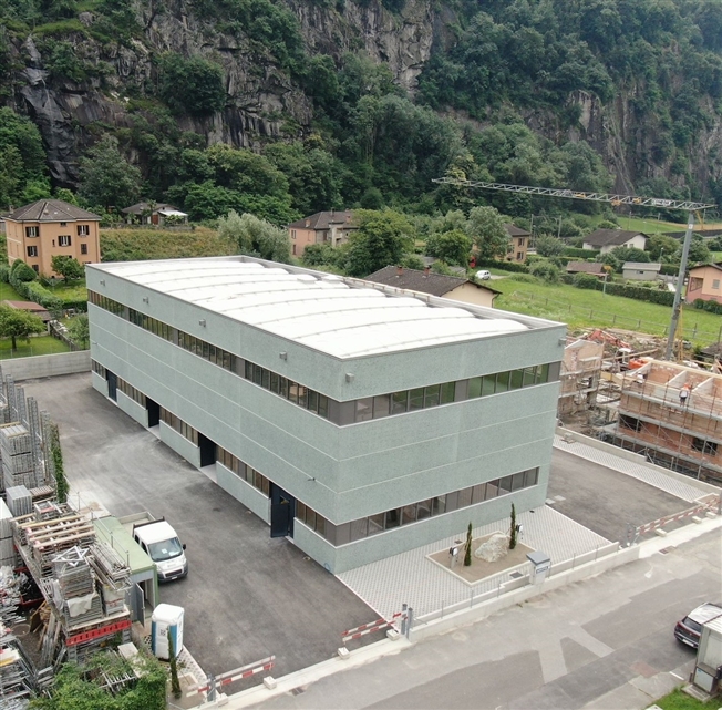 ZU VERMIETEN IN CRESCIANO LAGERHALLE NEUBAU - Bild 2
